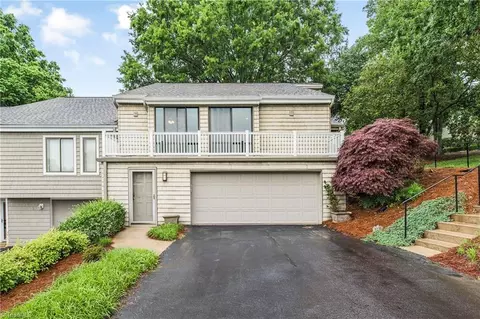 151 Golfview Dr, Bermuda Run, NC 27006 photo 2