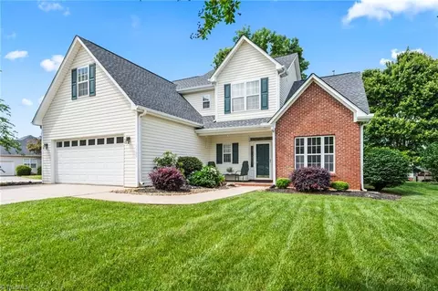 1100 Wellesley Place Dr, Lewisville, NC 27023