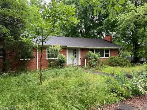 2036 Truelove Ln, Winston Salem, NC 27127