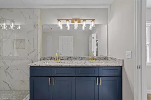 Bath - 2378 Thayer Rd, Trinity, NC 27370 photo 1 of 5