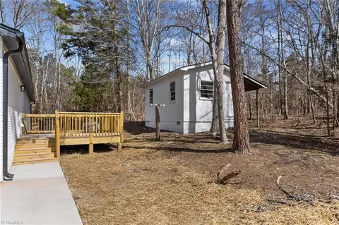 Exterior - 2378 Thayer Rd, Trinity, NC 27370 photo 2 of 2