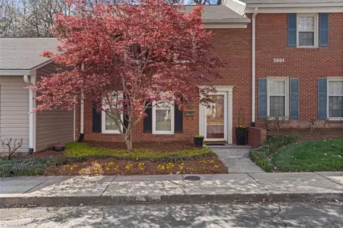 3991 B Valley Ct, Winston Salem, NC 27106