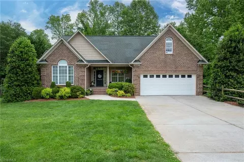 8478 Circle Dr, Rural Hall, NC 27045