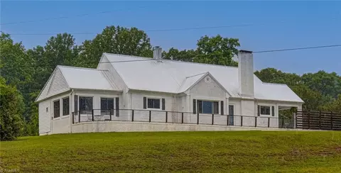 6611 Styers Ferry Rd, Lewisville, NC 27023