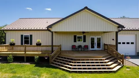 570 Rivers Edge Rd, Sparta, NC 28675