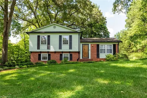 225 Blake St, Winston Salem, NC 27104