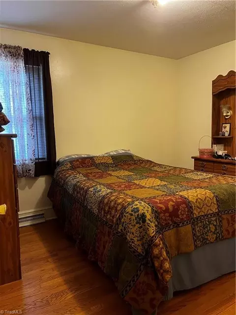 2463 Mountain View Loop, Stuart, VA 24171 photo 25