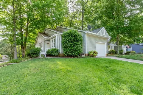 4006 King Edward Ct, Greensboro, NC 27455