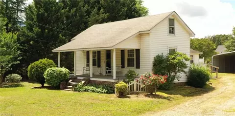 1905 Oak Ridge Rd, Oak Ridge, NC 27310