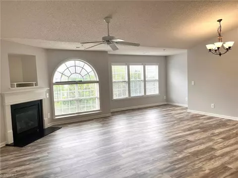 6117 Hedgecock Cir #3 A, High Point, NC 27265