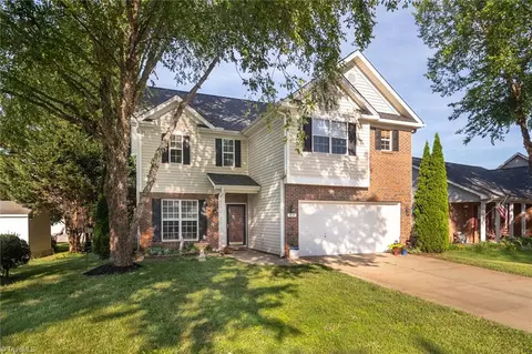 4814 Pine Glen Ct, Greensboro, NC 27410