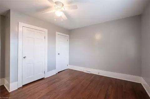 Bedroom - 7678 Nc 268, Dobson, NC 27017 photo 2 of 4