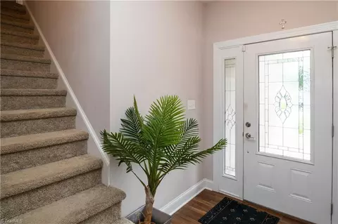 Entry Way - 1230 Stonewyck Dr, Salisbury, NC 28146 photo 2 of 3