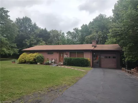 14781 Nc Highway 87, Eden, NC 27288
