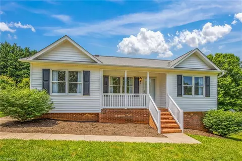 126 Marie Dr, King, NC 27021