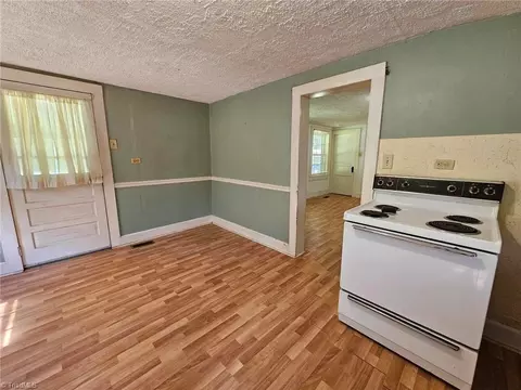 Entry Way - 10167 Pine St W, Lowgap, NC 27024 photo 1 of 2