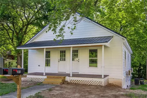 201203 A Logan St, Burlington, NC 27217