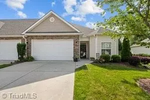 613 Village Lake Dr, Mebane, NC 27302