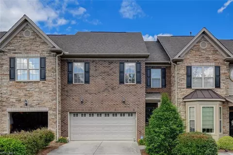 36 Tanner Woods Ln, Greensboro, NC 27410