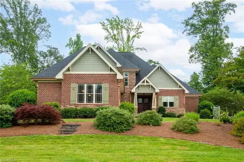 8505 Robert Jessup Dr, Greensboro, NC 27455