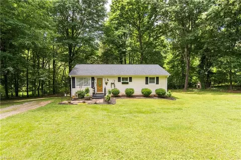 132 Stanley Ave, Winston Salem, NC 27101