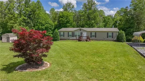 331 Pepper Rd, Reidsville, NC 27320