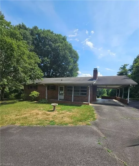 2720 Nc Highway 67, Jonesville, NC 28642