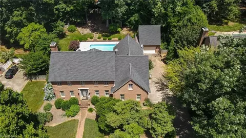 117 Croyden Dr, Kernersville, NC 27284