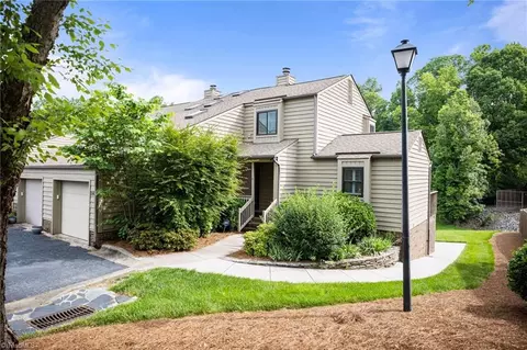 2400 Cypress Ct, High Point, NC 27265