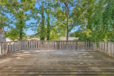 504 Overbrook Dr, High Point, NC 27262 photo 30