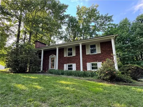 3810 Boone Trl, Millers Creek, NC 28651