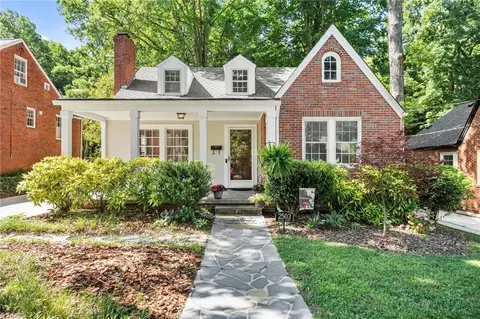 2503 Walker Ave, Greensboro, NC 27403