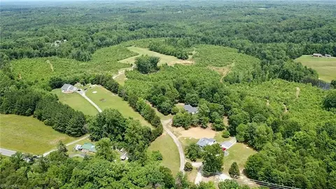 8953 Nc Highway 87, Reidsville, NC 27320