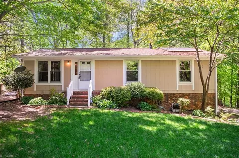 5911 5911 Apt A Western Trl, Greensboro, NC 27410