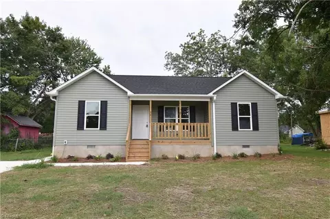 34 Mill St, Lexington, NC 27295