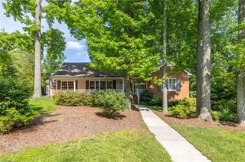 106 E Kemp Rd, Greensboro, NC 27410