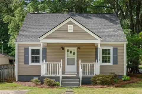 2021 Bluemont Dr, Greensboro, NC 27408