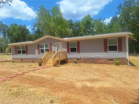 269 Brooky Dr, Lexington, NC 27292