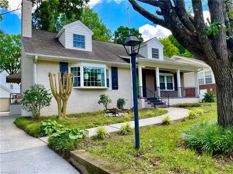 222 Parkway Ave E, High Point, NC 27262
