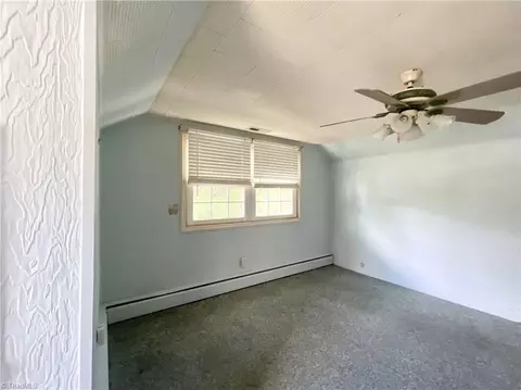 Bedroom - 222 Parkway Ave E, High Point, NC 27262 photo 5 of 5
