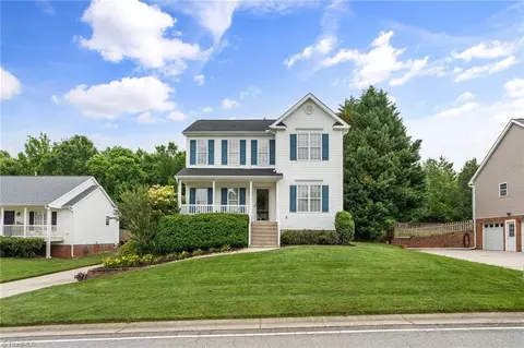 2613 Wynbrook Dr, Winston Salem, NC 27103