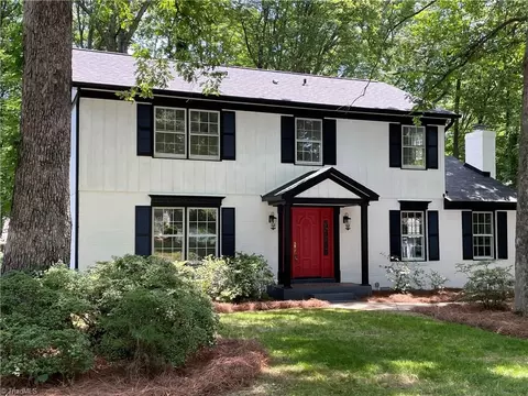 1106 Monticello St, Greensboro, NC 27410