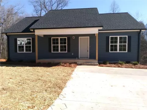 116 Lasley Ct, Winston Salem, NC 27105
