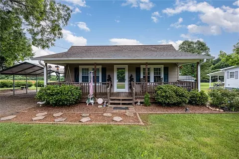 701 Old Highway 21, State Road, NC 28676