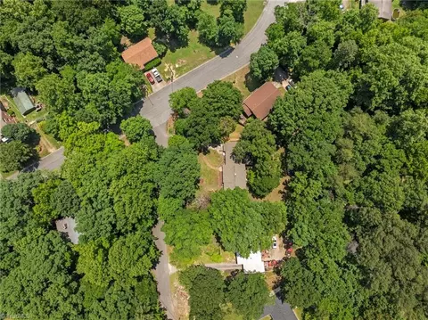 View/Area - 501 Roseland St, High Point, NC 27265 photo 2 of 2