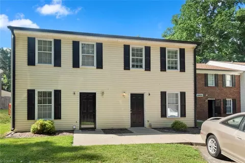 3527 3529 3531 Lynhaven Dr, Greensboro, NC 27406