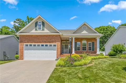 1845 Austin Place Ln, Winston Salem, NC 27127