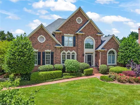 3160 Allerton Lake Dr, Winston Salem, NC 27106
