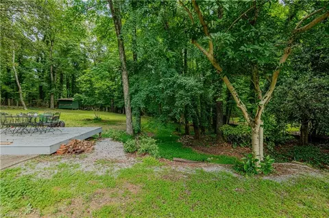 217 Pineridge Dr, High Point, NC 27262 photo 34