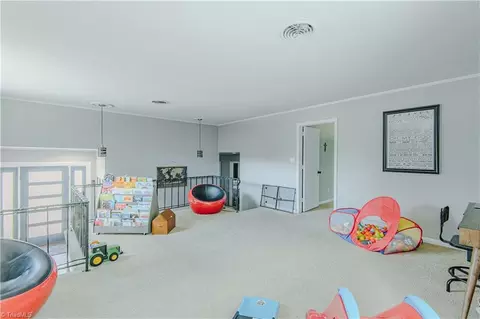 217 Pineridge Dr, High Point, NC 27262 photo 28